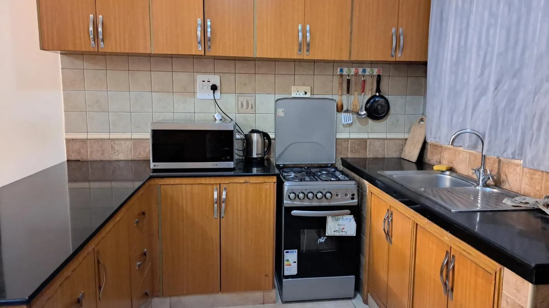 شقة Wanderhome 2Bdr كامبالا أوغندا
